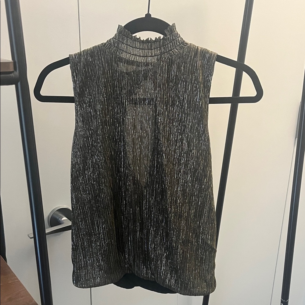 Sleeveless Black and Gray Women's Top